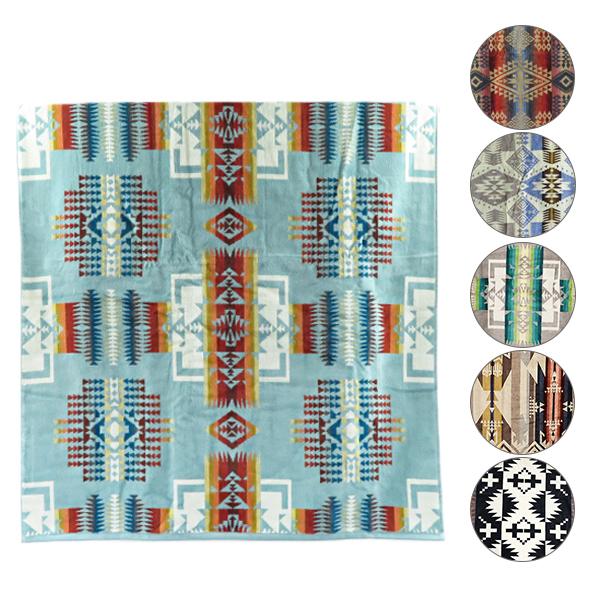 商品説明エスニックで鮮やかな配色が魅力的なジャガードバスタオル。吸水性に優れた良質なコットンを使用してやや大きめなサイズで厚手なのでバスタオルとしてはもちろん、インテリアとしてもオススメです。男性女性問わず長く愛される贈り物にも最適なアイテ...