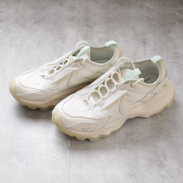 NIKE（ナイキ） TC 7900 HF4304-133 プレミアム スニーカー シューズ