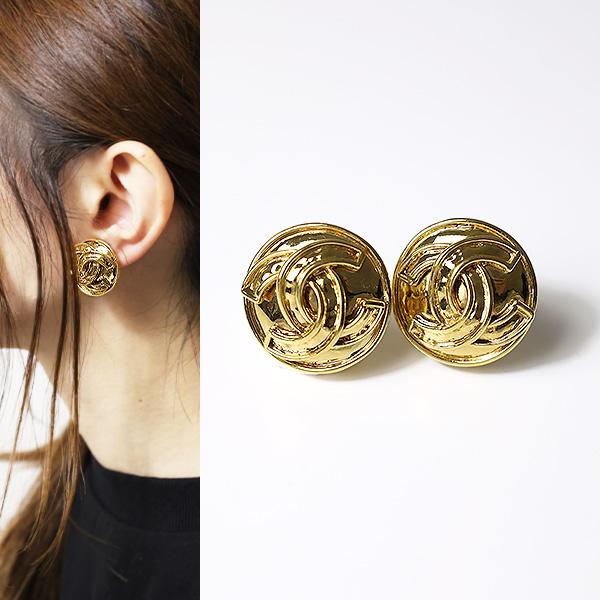 CHANEL Coco Mark Earrings ココマーク クリップイヤリング 3179 CHANEL Coco Mark Earrings ココマーク クリップイヤリング 3179