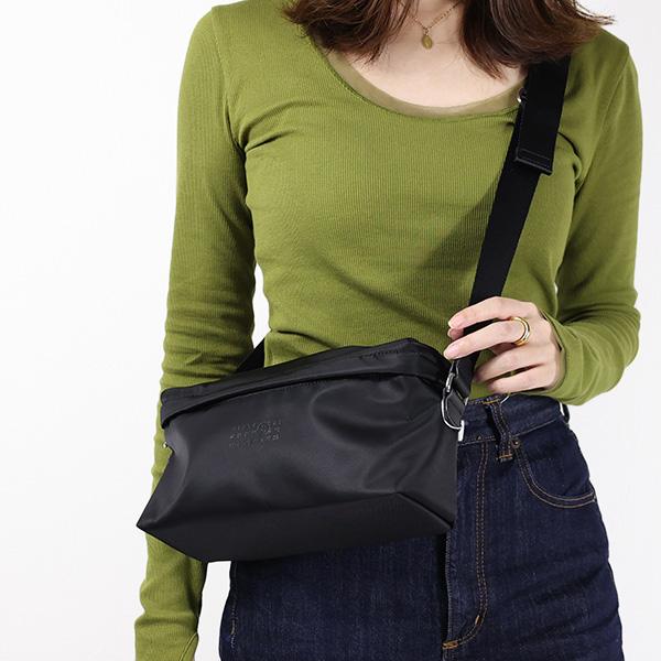 MM6 エムエムシックス Nylon Crossbody Bag SB5WG0023 P6416 : LaG