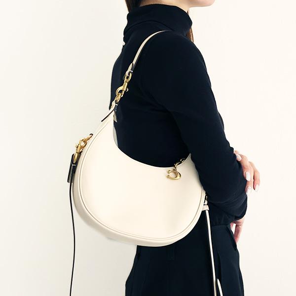 COACH（コーチ） ショルダーバッグ Jonie 22 Shoulder Bag ジョニー22