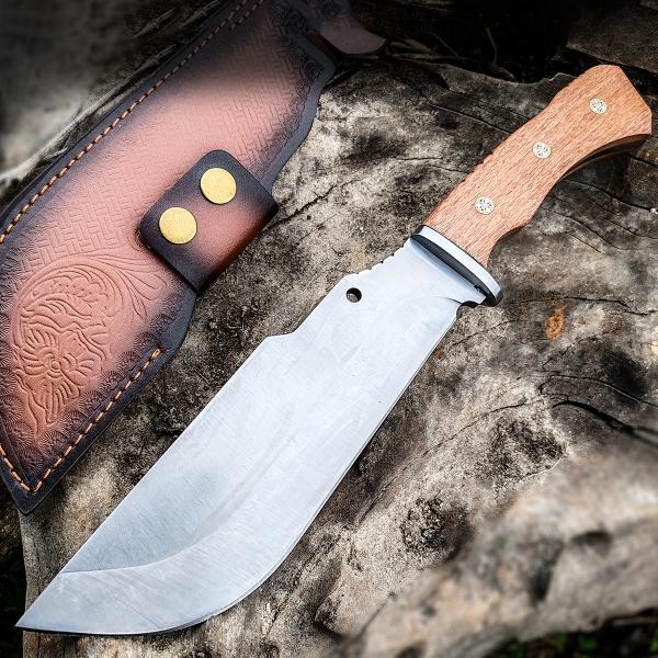 送料無料 アウトドアナイフ サバイバルナイフ 手鉈 7cr鋼 フルタング構造 アウトドア マチェット 薪割り 登山 釣り バトニング 山仕事 狩猟 鞘付 熊対策