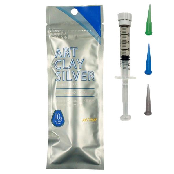粘土タイプに一定量の水を加えて練り込み、注射器に詰めたものです。 先端のノズル交換により、細く、デリケートな模様表現や、透かしの中空作品に最適です。 ●ブルー、グリーン、グレーノズル（細口・中口・太口）各1本付き。