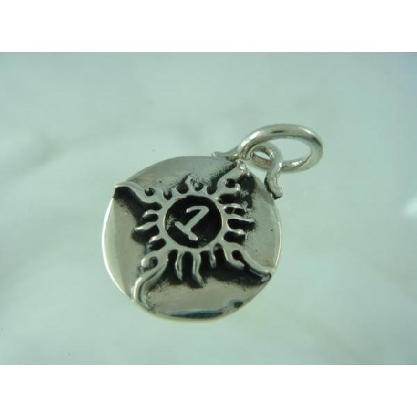 シルバー925 ナンバリング太陽モチーフペンダントトップ silver925