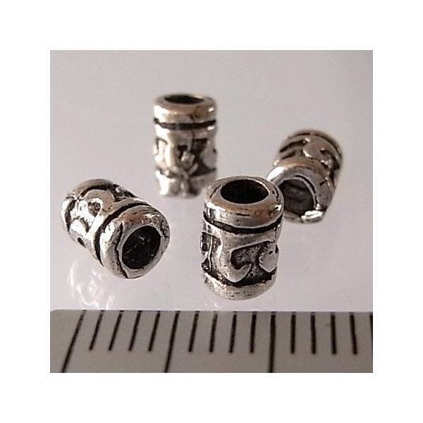 �V���o�[�o�[�c 1-042 3��1�Z�b�g �g�̖͗l���ǉ�̂悤�ȃr�[�Y