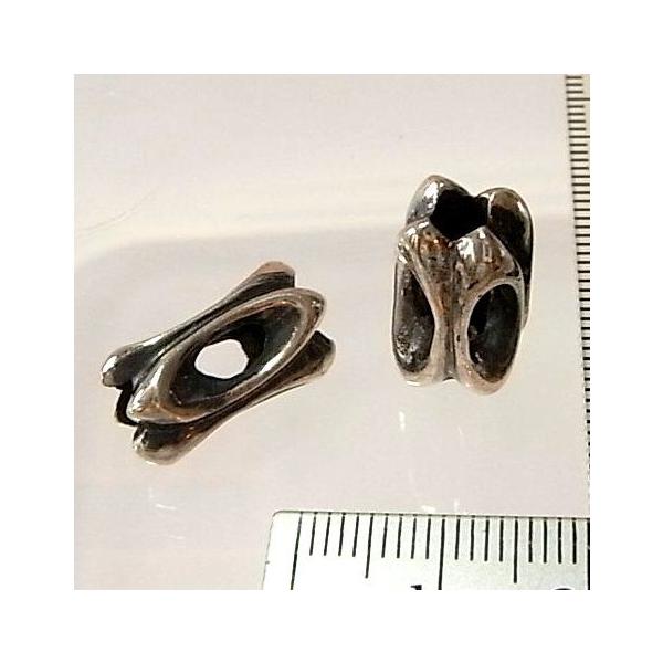 �V���o�[�o�[�c 1-060 1���� �������������悤�Ȗn���H������Ă���J�b�R�C�C�r�[�Y