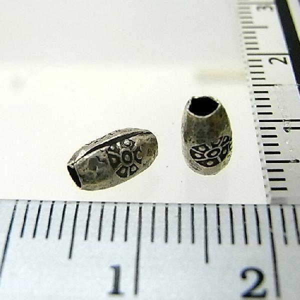 �V���o�[�o�[�c 1-096 2��1�Z�b�g �������M�^�̃r�[�Y�ɂ��Ԃ̂悤�Ȗ͗l���������r�[�Y