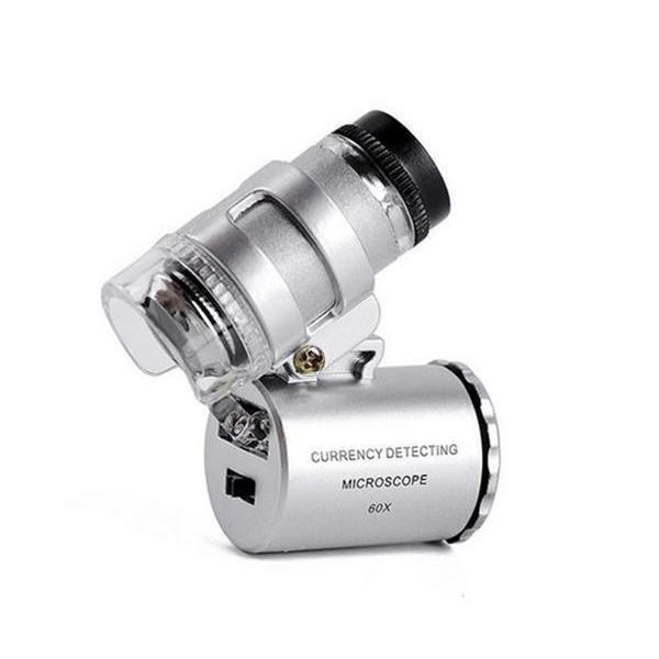 【商品説明】・超高性能な携帯用 ライト付き拡大鏡です。・LEDと紫外線ライトで手元を明るく照らします。・光輝度LEDライトだけでなく、宝石の鑑定などにも使う紫外線ライトも搭載しています。【商品仕様】カラー　シルバー倍率　約60倍LED ライ...