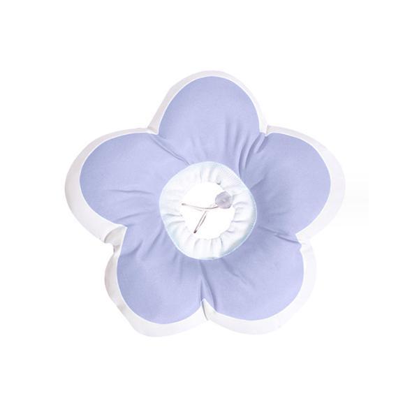 【商品説明】・やわらかい素材のエリザベスカラーです。・ふわふわなので嫌がらずにつけてくれます。・視界を遮らないのでご飯の時も着用したまま食べることができます。・寝るときには枕代わりにもなります。【商品仕様】カラー パープルサイズ M