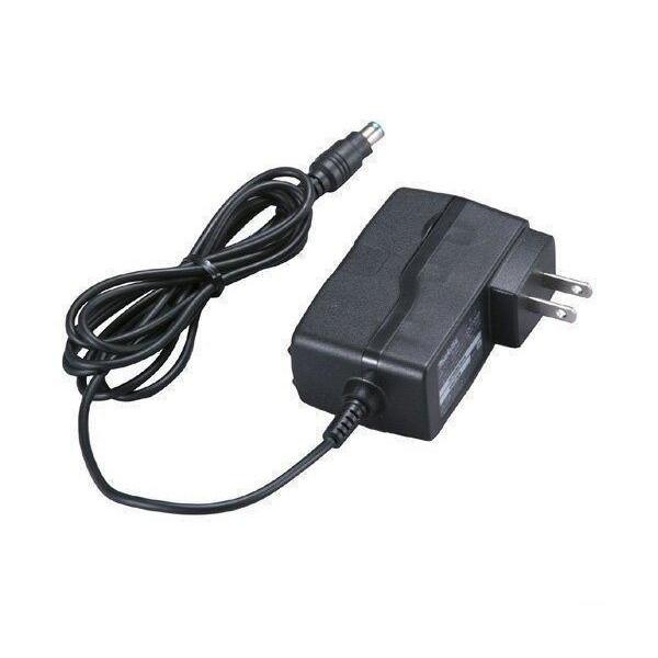 ★国内正規品★■入力電圧:単相交流100V■入力周波数:50-60Hz■入力容量:12VA■出力電圧:直流7.2V■出力電流:直流0.735A■充電時間 3〜5時間   掲載商品の仕様や付属品等の詳細につきましてはメーカーに準拠しております...