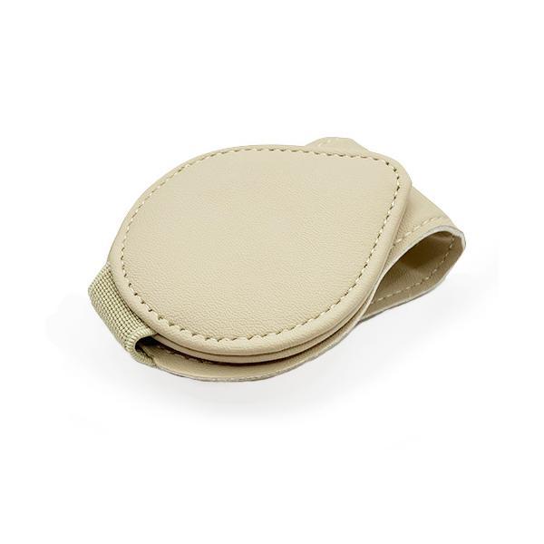 【商品説明】・強力マグネットのため、サンバイザーを開けた時も落ちてくることがありません。・サンバイザーに取り付けるので、視線の邪魔になりません。・シンプルなデザインのため、男女関係なくお使いいただけます。【商品仕様】カラー ベージュ素材 P...