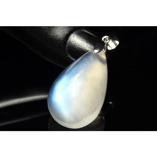 1点物】Silver925◇インド産 ブルームーンストーン 27x18mm ドロップ