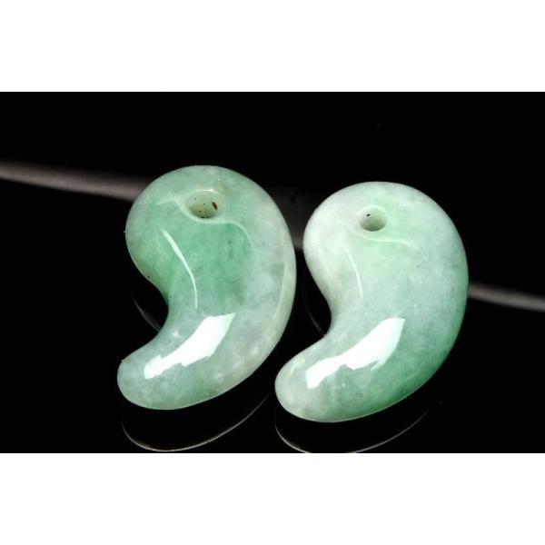 翡翠(硬玉ジェダイト)　20x12mm　勾玉 ルース 1個売り_PRG1214