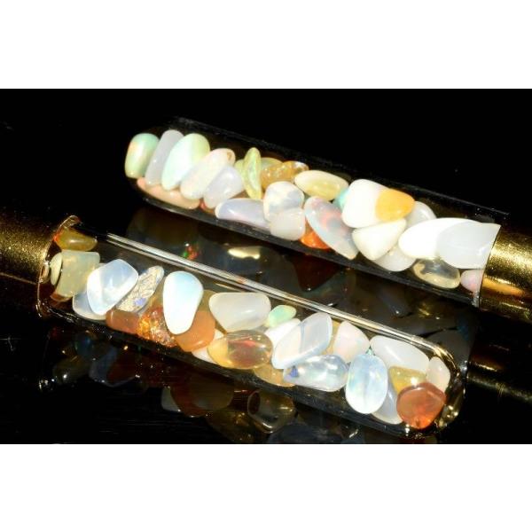 プレシャスオパール　57x10mm　さざれ 金色 ペンダントトップ _PRG1741-1