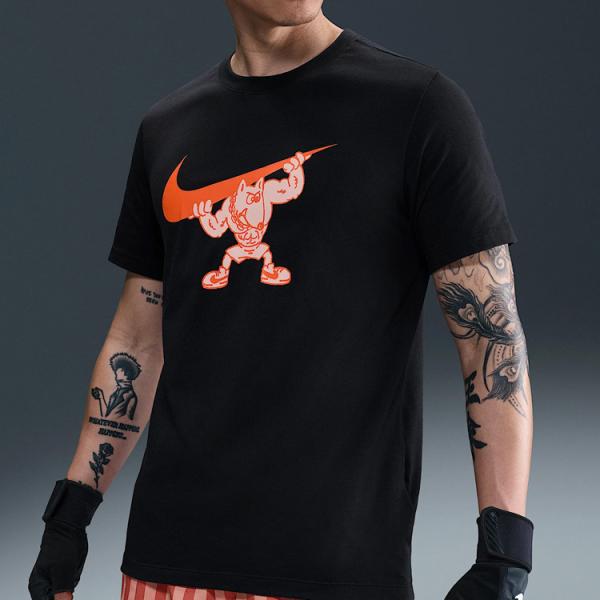 NIKE バックヒット スナックス 半袖 Tシャツ 送関込 ナイキ NIKE Dri-FIT トラッククラブ Tシャツ FQ3919 半袖T
