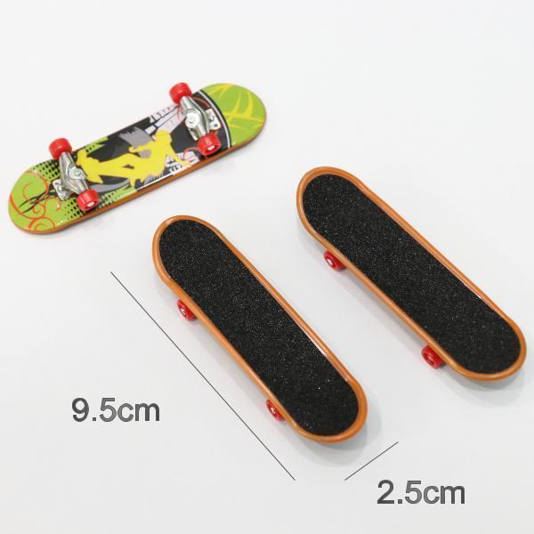 最新の激安 インコ 鳥 ミニ スケートボード バードトイ ストレス解消 玩具 飾り 装飾