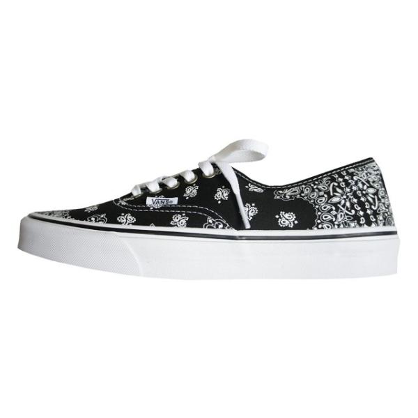 vans authentic bandana black true white