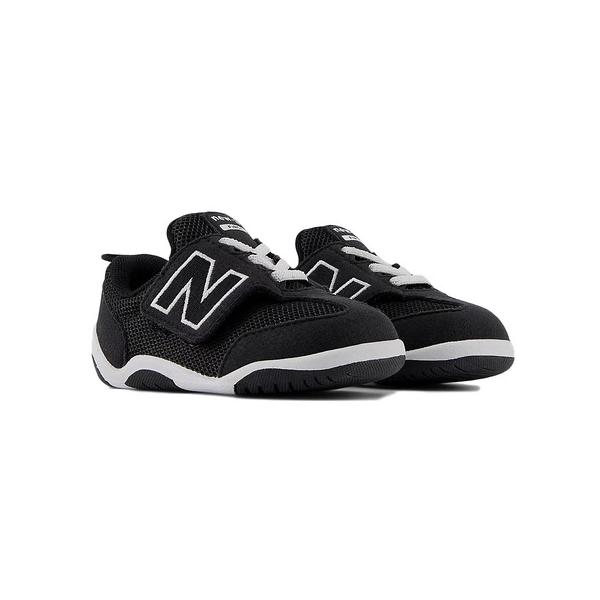 ニューバランス（new balance）（キッズ）ジュニアスニーカー ボーイズ スポーツシューズ NEW-B FIRST NW1STBK W