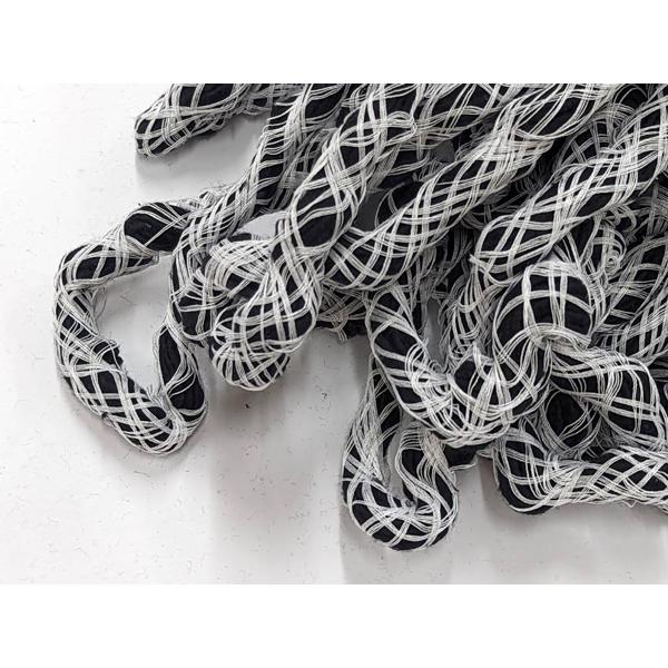 ■型番：PS507■商品名：手ひも芯 ガラボウ（メートル売り）■サイズ：φ8mm■内容：1m■メール便について：メール便（220円）対応商品です。■発送予定目安：4日以内（日祝日は除く）■JANコード：4571622475676■取扱いメー...