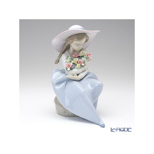 LLADRO（リヤドロ） 並行輸入品 花の香りに包まれて 05862 : ブランド