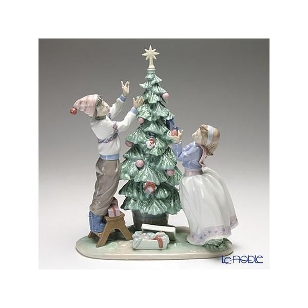 LLADRO（リヤドロ） 並行輸入品 ツリーを飾ろう 05897 : ブランド洋食