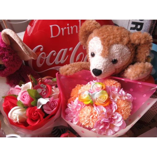 誕生日 ディズニー ダッフィー ぬいぐるみ ケース付き プリザーブドフラワー レインボーローズ 花束 30 Buyee Buyee 日本の通販商品 オークションの代理入札 代理購入
