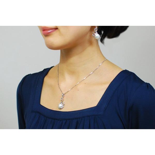 マベ真珠 スワン ペンダントトップ ぷっくりマベがノーブルなホワイト