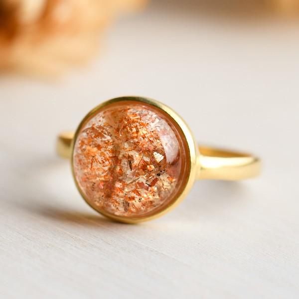 K18YG イリュージョンサンストーン カボション リング K18YG イリュージョンサンストーン カボション リング - メルカリ