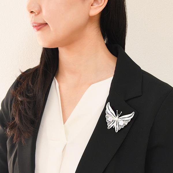 爆買い！ ブランド不明 バタフライモチーフ ブローチ kids-nurie.com