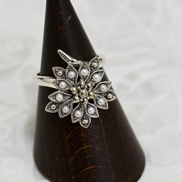 碌山 シードパール フラワー リング クラシカルで上品なでしこの花 RP