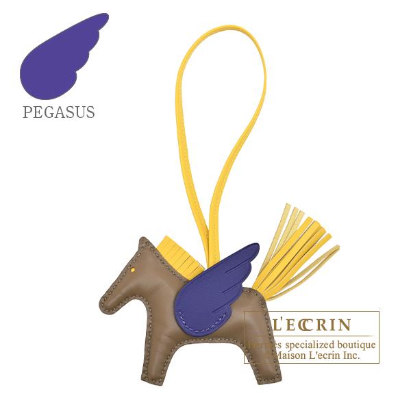 HERMES（エルメス） ロデオチャームペガサスPM エトゥープ