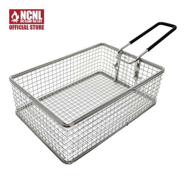 【商品詳細】サイズ(約)：160×110×55mm持ち手の長さ(約)：90mm重量(約)：186g材質：ステンレス鋼【商品説明】メスティンやクッカーなどで使えるフライバスケット。揚げる、茹でるなどアウトドアでの調理の幅が広がる多機能ギア。唐...
