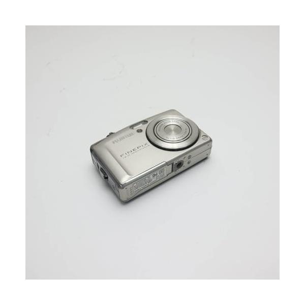 FUJIFILM デジタルカメラ FinePix (ファインピクス) F50fd シルバー 1200万画素 光学3倍ズーム FX-F50FD