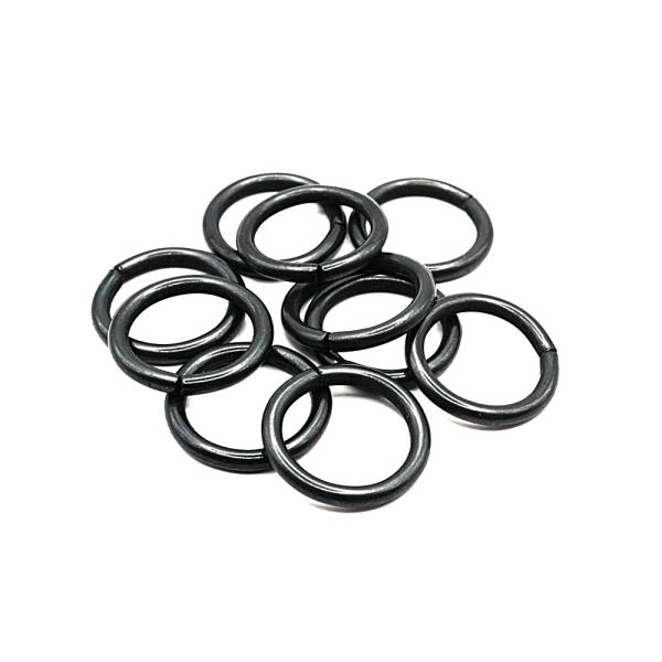 ■用途/特長■用途／特長閉じた輪金具です。つなぎ金具として使えます。■仕様／内容サイズ：内径15mm×径の太さ2.4mm色：ダール数量：10個入り■ご注意サイズは製造時の誤差が生じる可能性があります。【当店取り扱いの金具の色表記について】　...