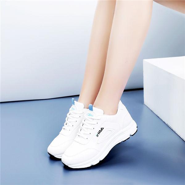 スニーカー レディース 歩きやすい 疲れない 衝撃吸収 防滑 耐久性 通勤 厚底 靴 ランニングシューズ ウォーキングシューズ Puredis0106 良心ストア 通販 Yahoo ショッピング