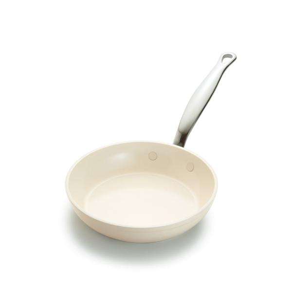グリーンパン バルセロナプロ フライパン 20cm  ホワイト CC010758-104 深さ4.0cm フッ素不使用 セラミックコーティング 食洗機・IH可  GreenPan