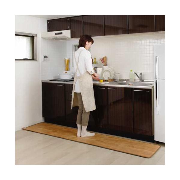送料無料-沖縄・離島除く 椙山紡織 SB-KM240 ●キッチンに合わせて、選べるサイズで快適な水仕事！●冬の辛い家事の時も足元はポカポカ！●フローリングタイプだから、お掃除簡単、キレイ♪●防水表面材を使用しているので、水をこぼしても大丈夫...