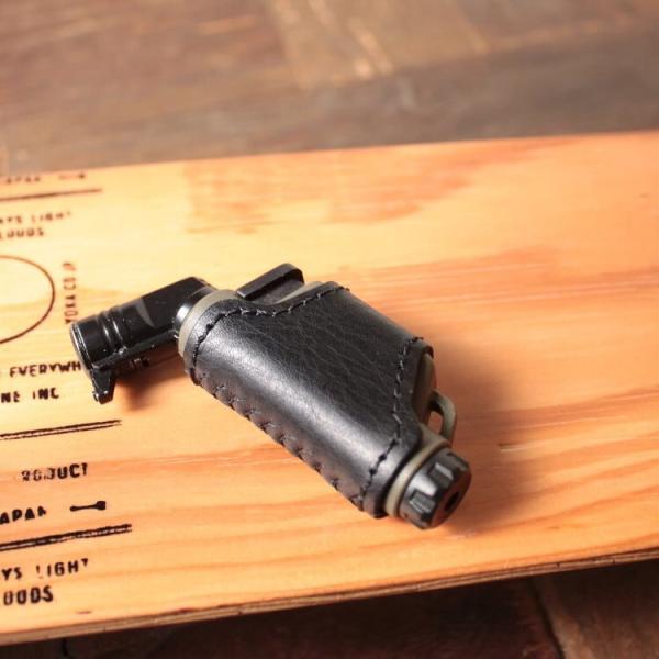 注意事項 ※モニターの発色によって色が異なって見える場合がございます。＊レザー部分は天然素材を使用している為、多少の傷や汚れがある場合がありますが、素材の特徴として予めご了承ください。＊〔修理について〕ご使用中、万が一糸が切れたりほつれたり...