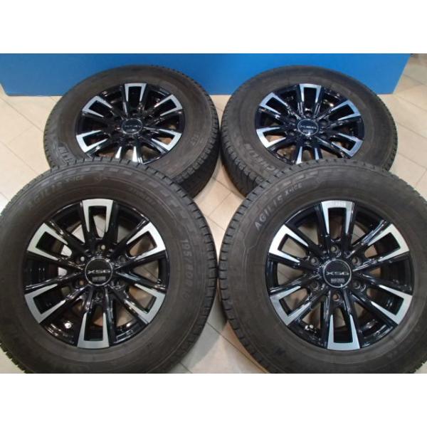 中古 オマケスタッドレス MAD CROSS ブレイカー 6.0J 15in IS33 139.7 AGILIS X-ICE 195/80R15 107/105