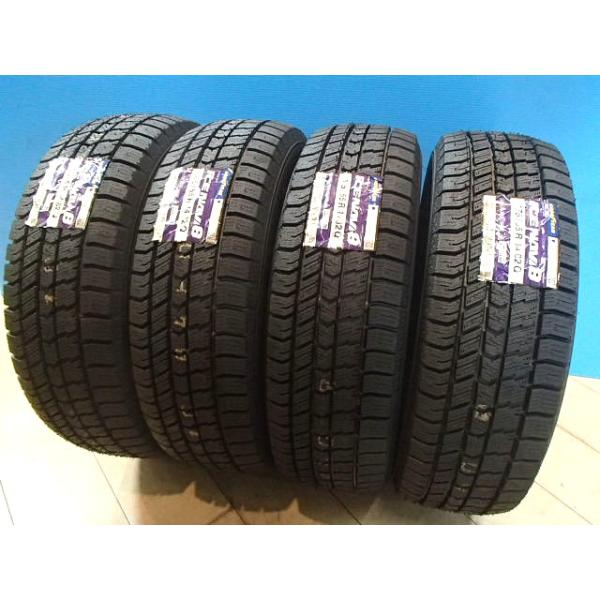 現品特価 2023年製 新品未使用4本 175/65R14 グッドイヤー アイスナビ 8 サクシードワゴン フィット ノート デミオ FIAT 500 パンダ