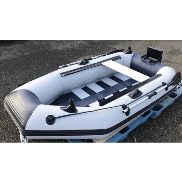 ■商品詳細[ゴムボート]サイズ全長約 230cm　x　全幅124cm甲板長　175cm x 甲板幅　60cmチューブ直径 30cm 　素材　0.7mmPVC　気室 本体2 マット1本体重量　ゴム部分のみ　約11kg 付属品込総重量約20kg...