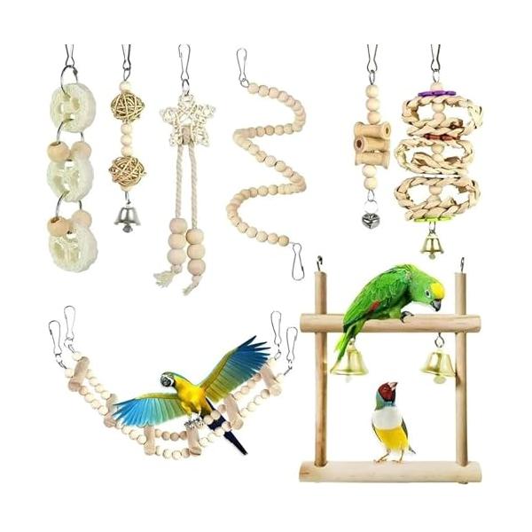 クラシック8点セット C/-/IK677・Color:8点セット C・8個セット鳥用スイング、ベル、止まり木、噛むおもちゃなど、8種類のおもちゃがセットになっており、鳥たちの遊び時間を楽しさ倍増・素材安全で環境にやさしい天然木素材を採用、健...