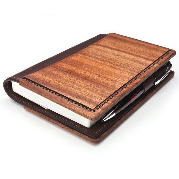 for pocket book cover/木と革がコラボした手帳カバー(ほぼ日手帳