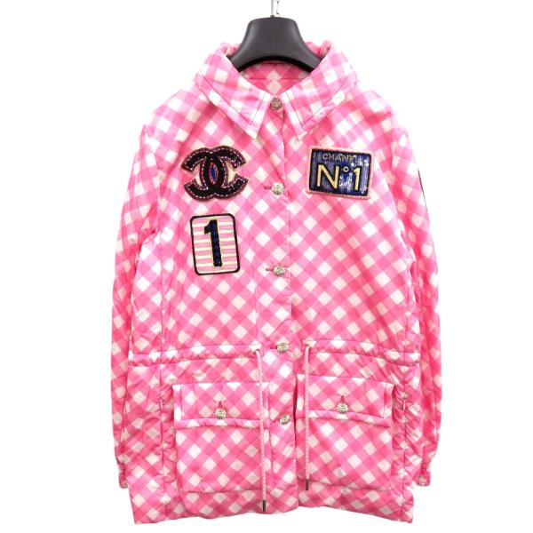 美品　CHANEL シャネル　ロゴ　スパンコール　ジャケット　ブルゾン　ブラック 極美品 CHANEL シャネル ウール ジャケット 97P ブラック 黒色