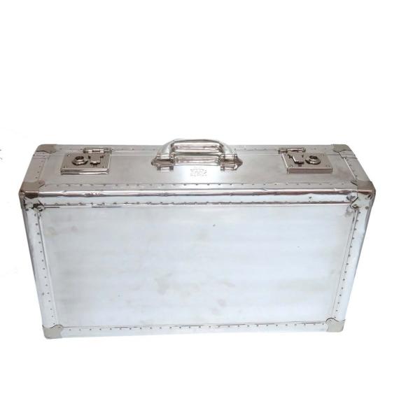 ダンヒル 100個限定 ジュラルミン アタッシュケース トランク ビジネスバッグ シルバー 0017 中古 Dunhill Buyee Buyee Japanese Proxy Service Buy From Japan Bot Online