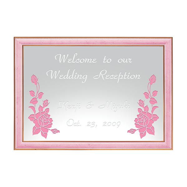 お名前やメッセージ、日付などご自由に、お好きな「ことば」をレリーフすることができます。彼氏、彼女、家族や友達、男性、女性へのプレゼント、各種お祝い、記念品に…♪世界に１つだけのプレゼントは、いかがですか？ミラーに、表からメッセージやお名前・...