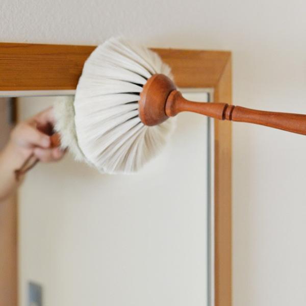 レデッカー はたき ヤギ毛のはたき 白 山羊毛の高級埃掃い はたき おしゃれ ブラシ 毛 Buyee Buyee 日本の通販商品 オークションの代理入札 代理購入