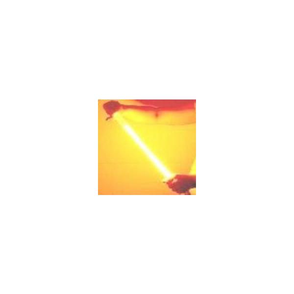 最強のUO（スーパーロング）が新登場！ 水中・海中でも利用できるのでダイビングや釣りでも使用可能です。明るさ：超高輝度ウルトラシリーズ発光色：ウルトラオレンジ発光時間：5分長さ：約35ｃｍ太さ：1.5ｃｍ包装：一本ずつの個別包装メーカー：ゼ...