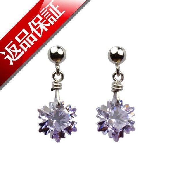 ピアス レディース 日本製 1ペア(2個)  雪の結晶 snow flower CZダイヤ K18 18k 18金 キュービット＆ハート アメシストモモダイヤレビュー約束で送料無料
