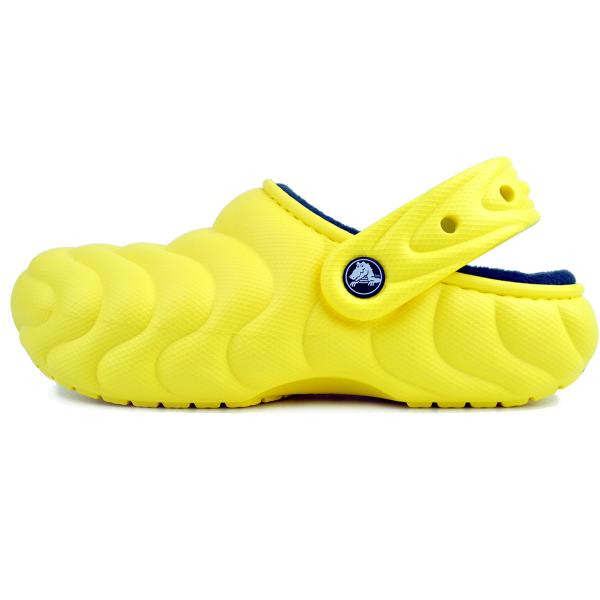 crocs（クロックス） crocs CLASSIC LINED OVERPUFF CLOG CYBER YELLOW